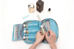 Extendable Soft Toiletries Bag 1