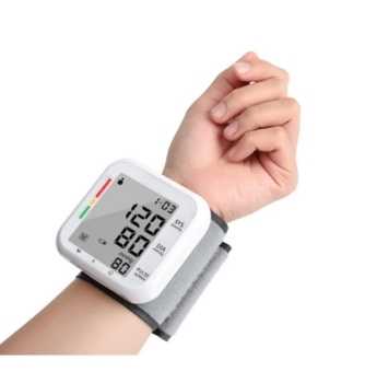 Handheld Blood Pressure Device (7)
