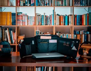 Lapstation Bag 6