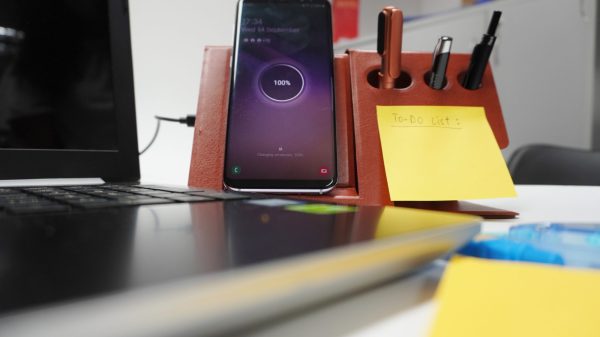 Wireless Stationery Holder 13 scaled