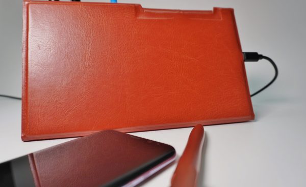 Wireless Stationery Holder 4 scaled