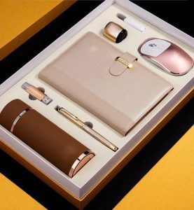 Exquisite Office Worker Gift Set 16