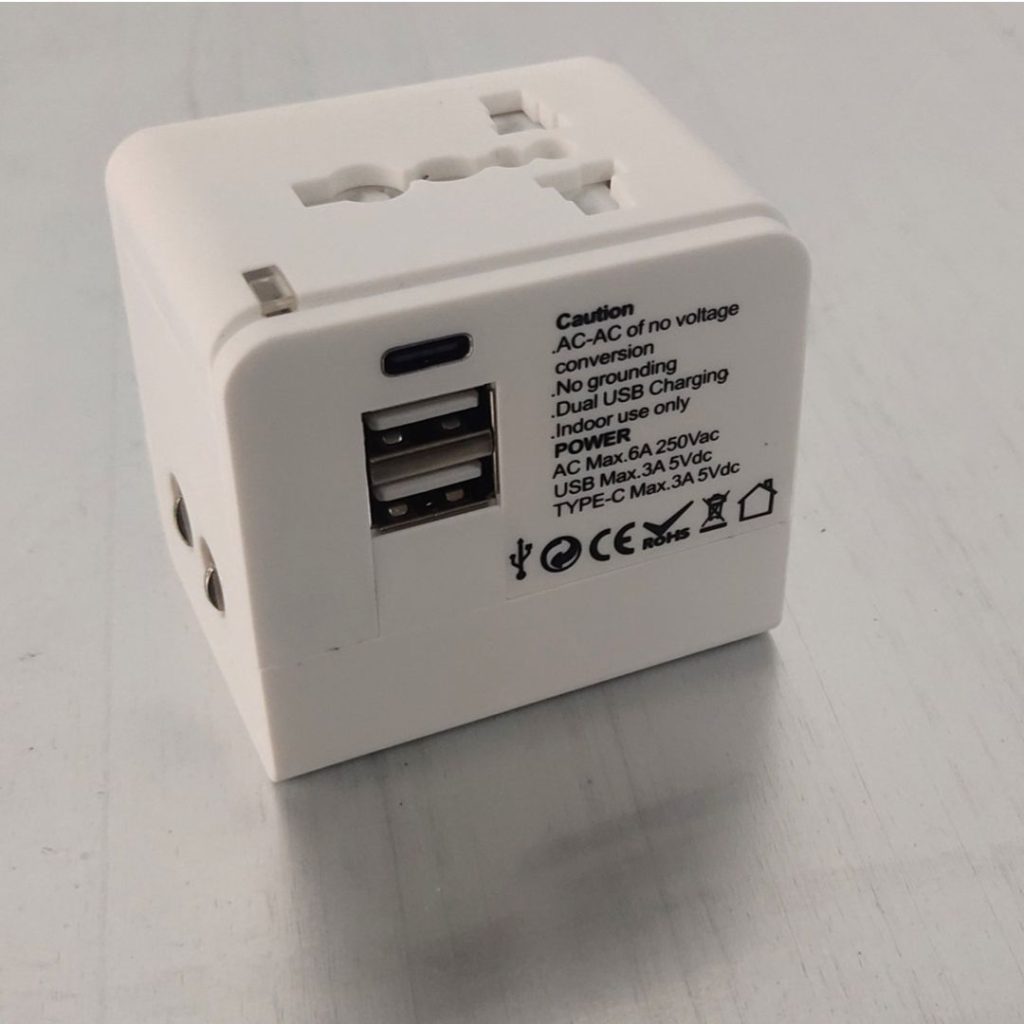 Dual USB Type C Travel Adaptor 1