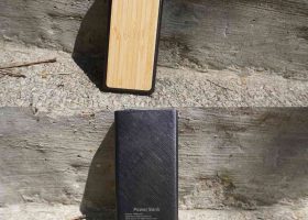 Eco Bamboo Wireless 10000mah Powerbank 12