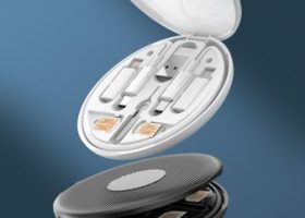 Flip Round 60 Watt Travel Kit Cable 2