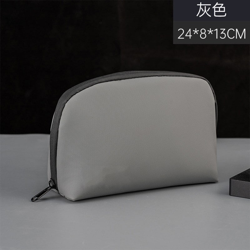 expandable lightweight pouch bag