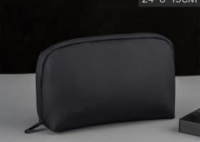 expandable lightweight pouch bag
