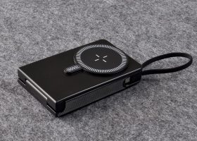 Flip Out Wireless Charger 5000mah Powerbank 2