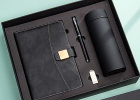 Executive Magnet Clasp Notebook 6