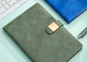 Executive Magnet Clasp Notebook 7