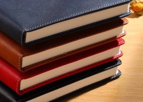 Hint Magnet Leather Notebook 10